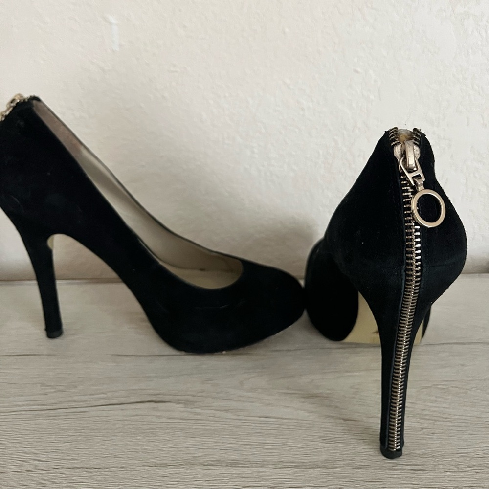 Janiko Black Heels with Silver Zipper